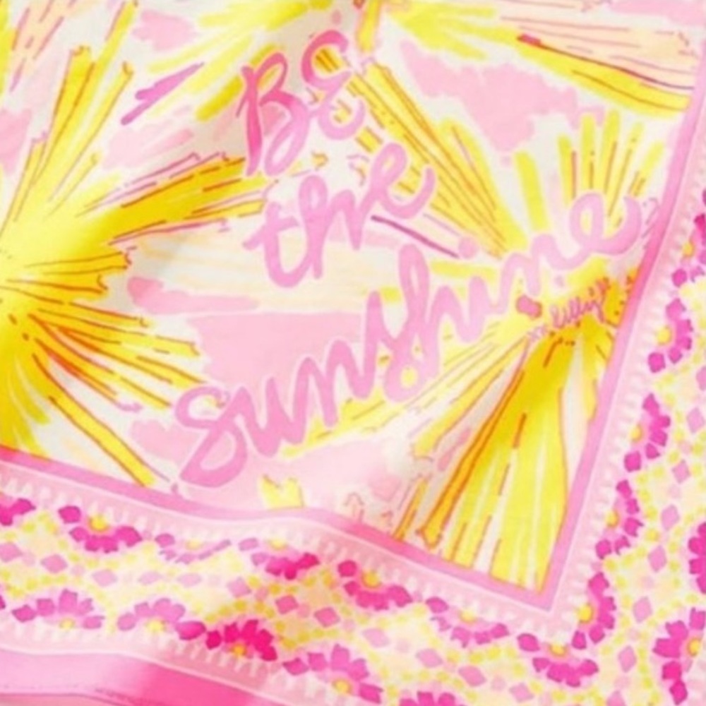 NWT Lilly Pulitzer GWP Be the sunshine scarf